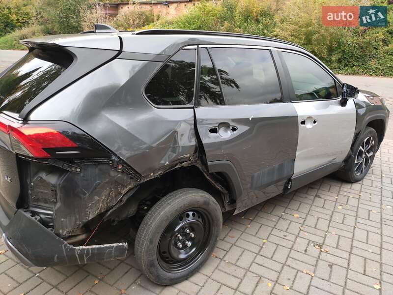 Внедорожник / Кроссовер Toyota RAV4 2020 в Ровно фото 16 Внедорожник / Кроссовер Toyota RAV4 2020 в Ровно