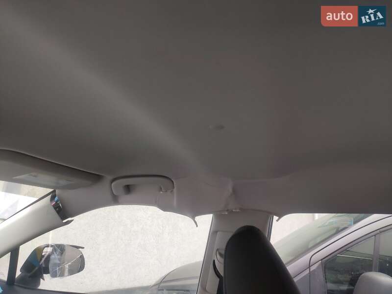 Внедорожник / Кроссовер Toyota RAV4 2020 в Ровно фото 32 Внедорожник / Кроссовер Toyota RAV4 2020 в Ровно