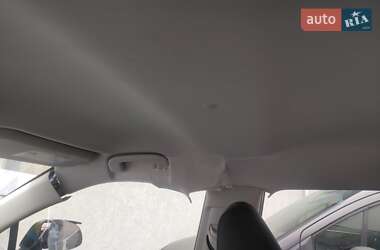 Позашляховик / Кросовер Toyota RAV4 2020 в  фото 32 Позашляховик / Кросовер Toyota RAV4 2020 в