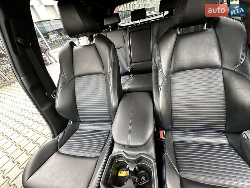 Позашляховик / Кросовер Toyota RAV4 2021 в Одесі