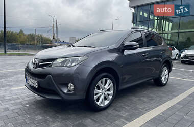 Позашляховик / Кросовер Toyota RAV4 2014 в  фото 15 Позашляховик / Кросовер Toyota RAV4 2014 в