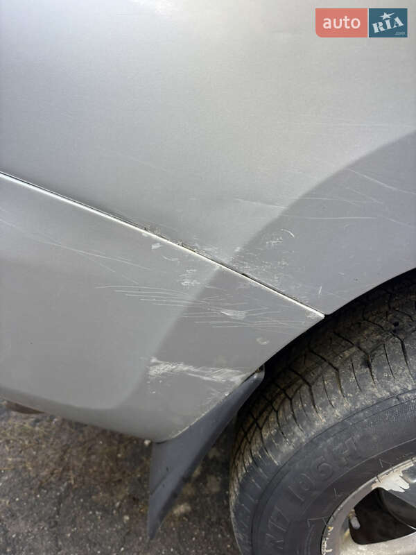 Позашляховик / Кросовер Toyota RAV4 2011 в Умані