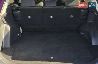 Внедорожник / Кроссовер Toyota RAV4 2021 в 