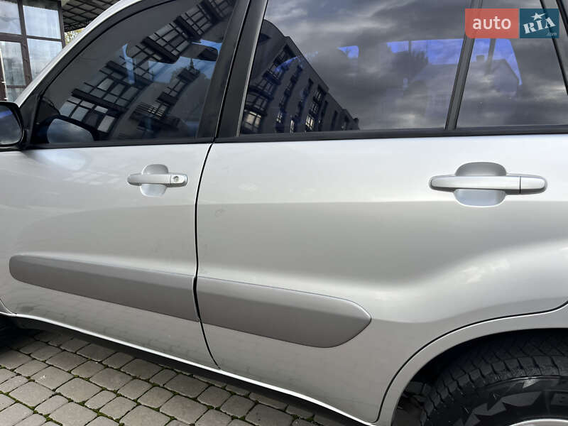 Внедорожник / Кроссовер Toyota RAV4 2004 в Ивано-Франковске фото 8 Внедорожник / Кроссовер Toyota RAV4 2004 в Ивано-Франковске