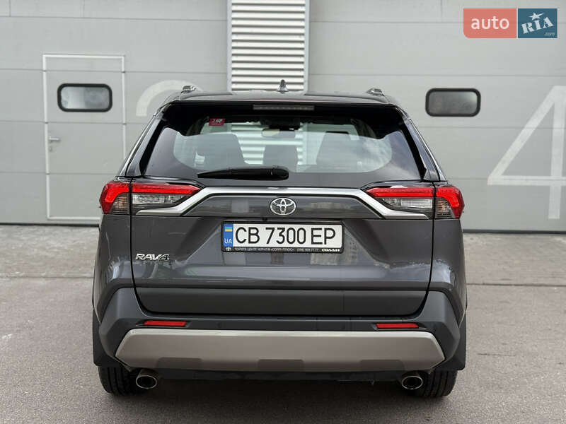 Внедорожник / Кроссовер Toyota RAV4 2022 в Киеве