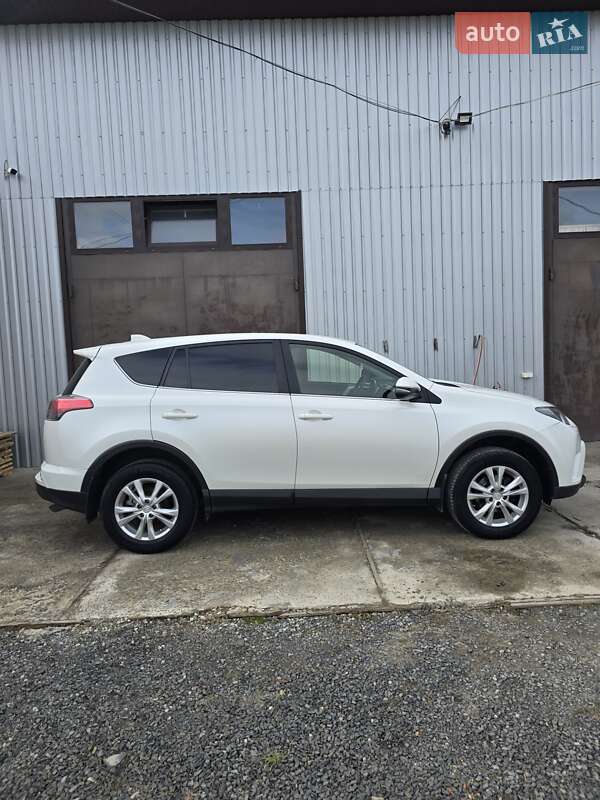 Внедорожник / Кроссовер Toyota RAV4 2017 в Костополе фото 35 Внедорожник / Кроссовер Toyota RAV4 2017 в Костополе