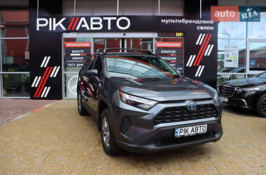 Позашляховик / Кросовер Toyota RAV4 2023 в Львові