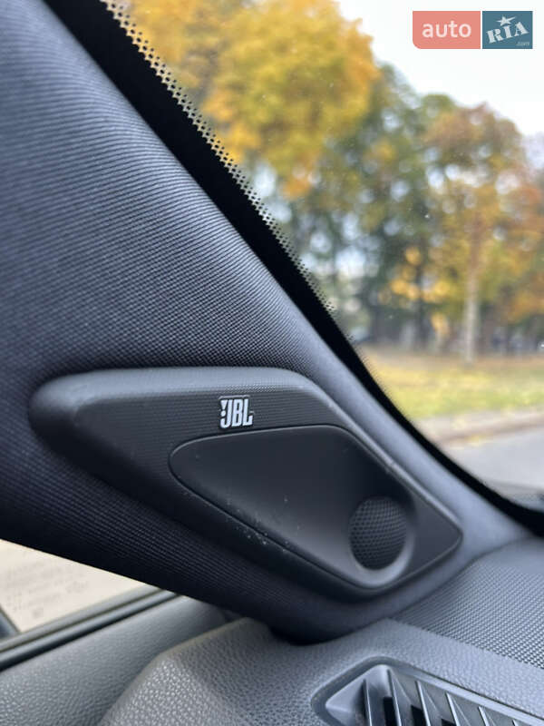 Внедорожник / Кроссовер Toyota RAV4 2020 в Николаеве