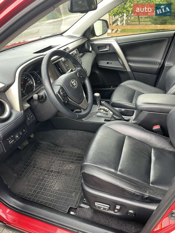 Внедорожник / Кроссовер Toyota RAV4 2013 в Одессе