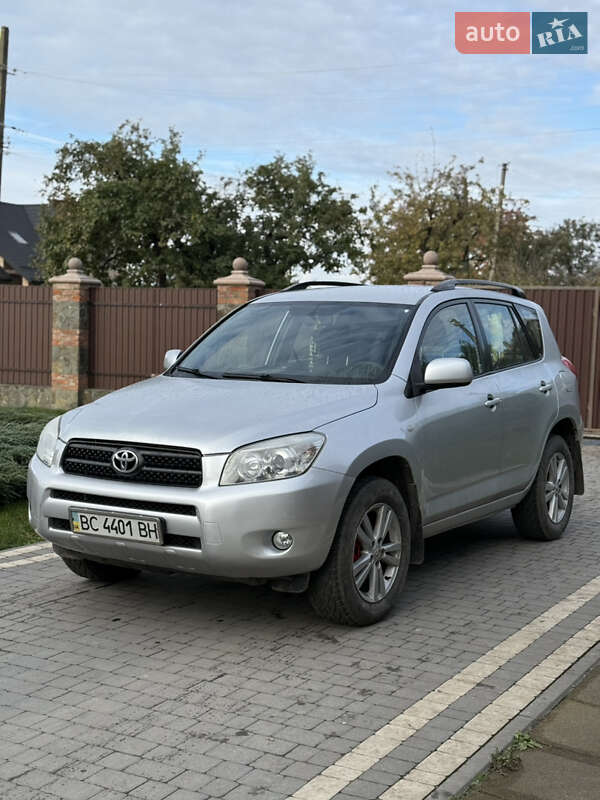 Toyota RAV4 2008