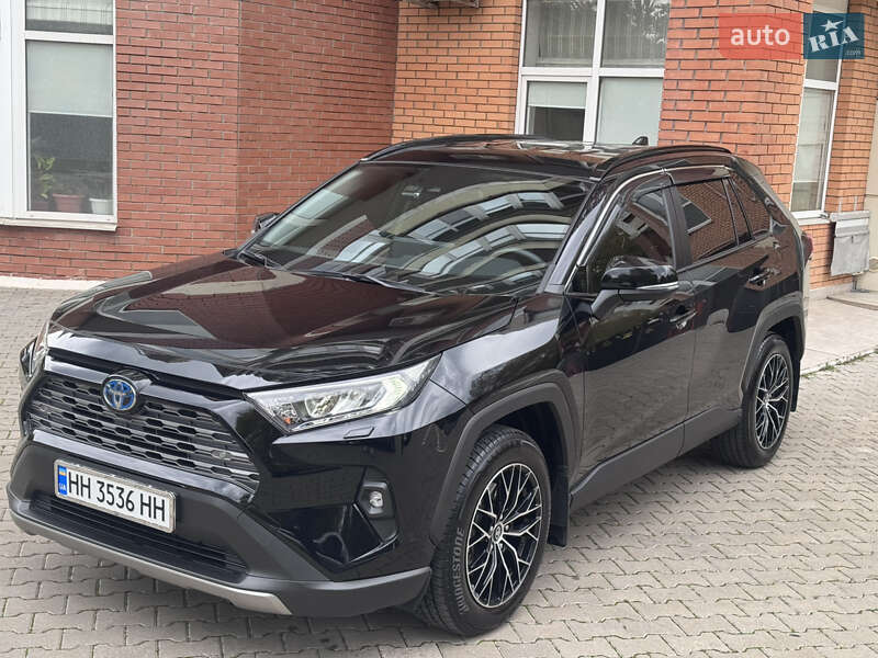 Внедорожник / Кроссовер Toyota RAV4 2023 в Одессе фото 5 Внедорожник / Кроссовер Toyota RAV4 2023 в Одессе