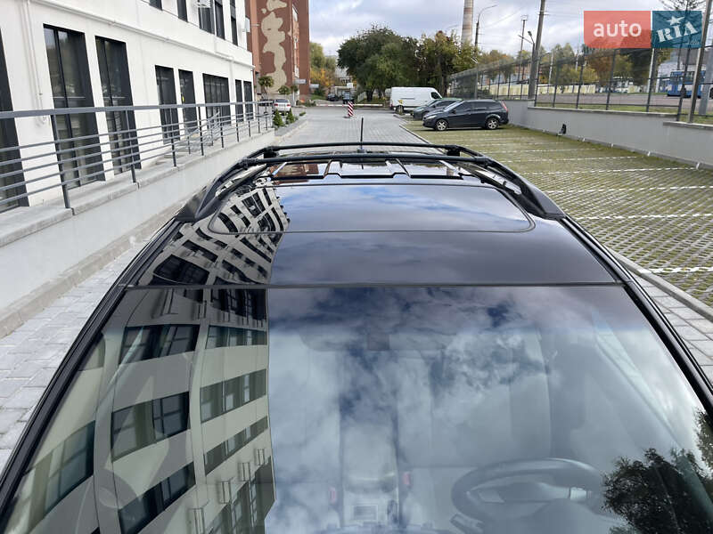 Позашляховик / Кросовер Toyota RAV4 2010 в Рівному