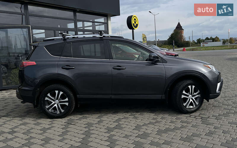 Внедорожник / Кроссовер Toyota RAV4 2018 в Мукачево фото 9 Внедорожник / Кроссовер Toyota RAV4 2018 в Мукачево