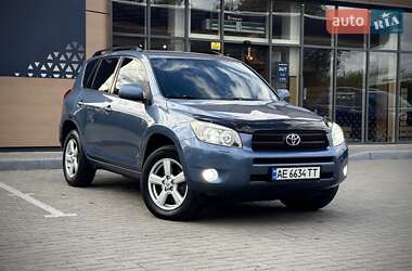 Позашляховик / Кросовер Toyota RAV4 2007 в Дніпрі