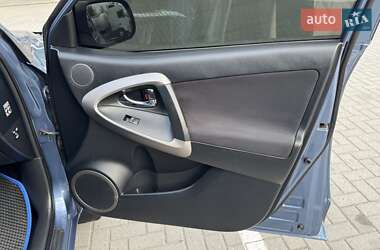 Внедорожник / Кроссовер Toyota RAV4 2007 в 