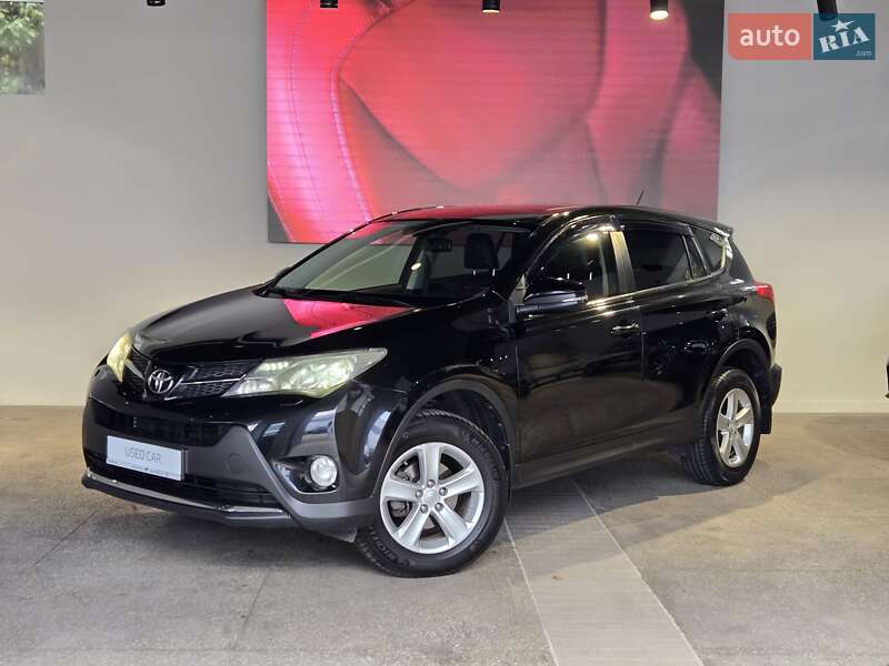 Toyota RAV4 2014