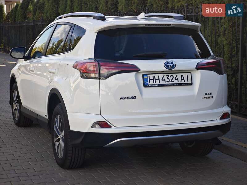 Внедорожник / Кроссовер Toyota RAV4 2016 в Одессе фото 10 Внедорожник / Кроссовер Toyota RAV4 2016 в Одессе