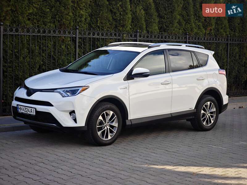 Внедорожник / Кроссовер Toyota RAV4 2016 в Одессе фото 5 Внедорожник / Кроссовер Toyota RAV4 2016 в Одессе