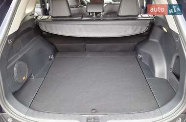 Позашляховик / Кросовер Toyota RAV4 2023 в 