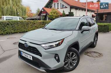 Внедорожник / Кроссовер Toyota RAV4 2022 в Ивано-Франковске