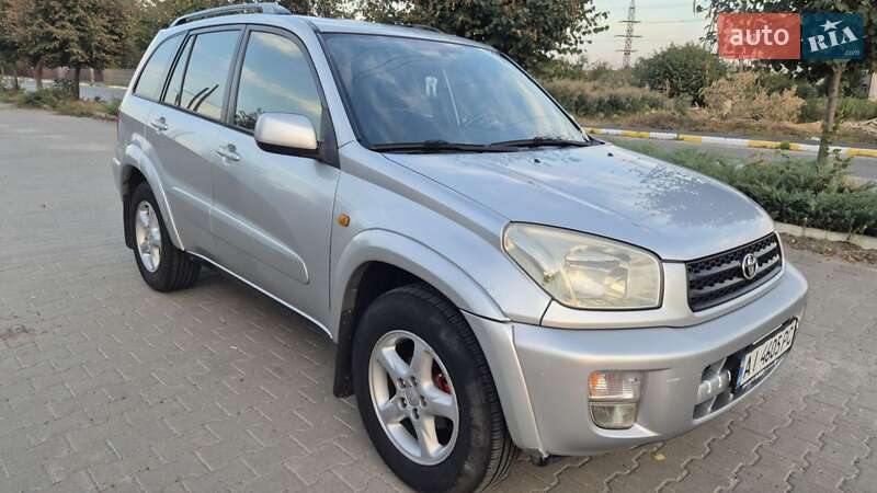 Toyota RAV4 2001