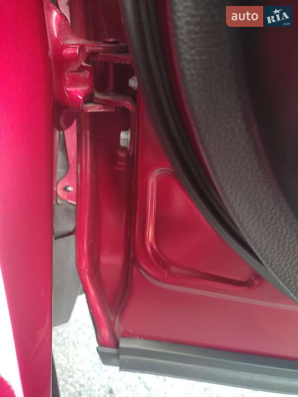 Позашляховик / Кросовер Toyota RAV4 2019 в Коропі фото 29 Позашляховик / Кросовер Toyota RAV4 2019 в Коропі