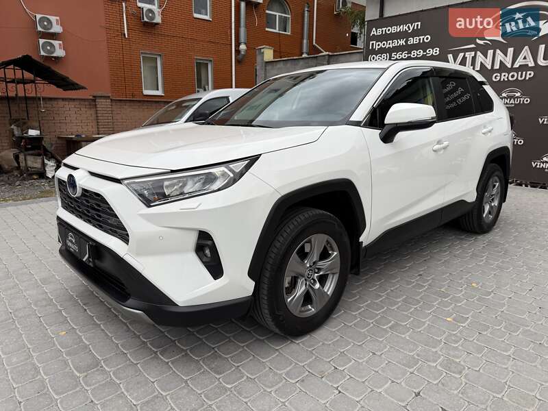 Внедорожник / Кроссовер Toyota RAV4 2023 в Виннице