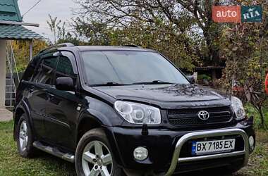 Внедорожник / Кроссовер Toyota RAV4 2005 в Виньковцах