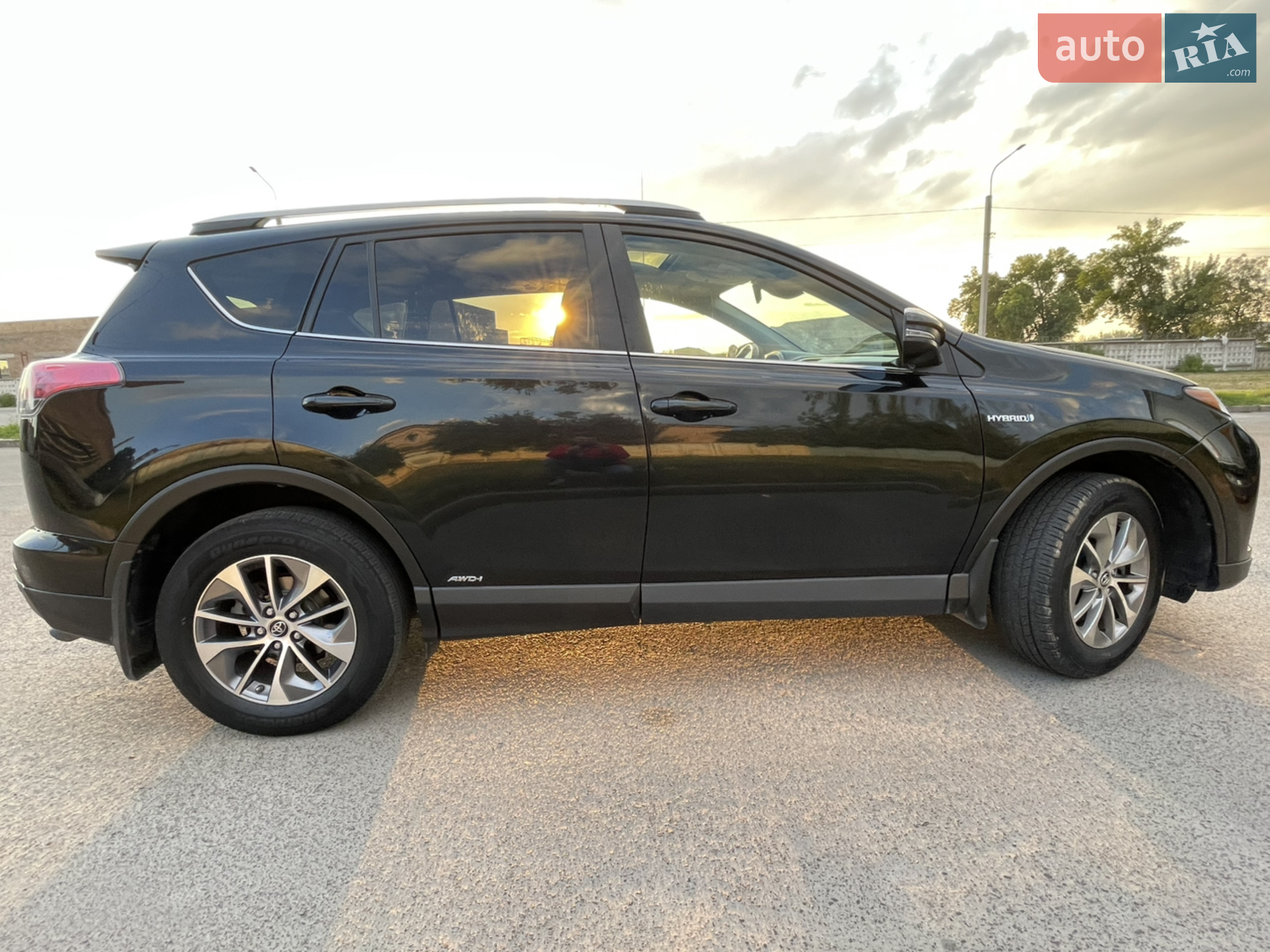 2016 Toyota RAV 4 - мініатюра 8