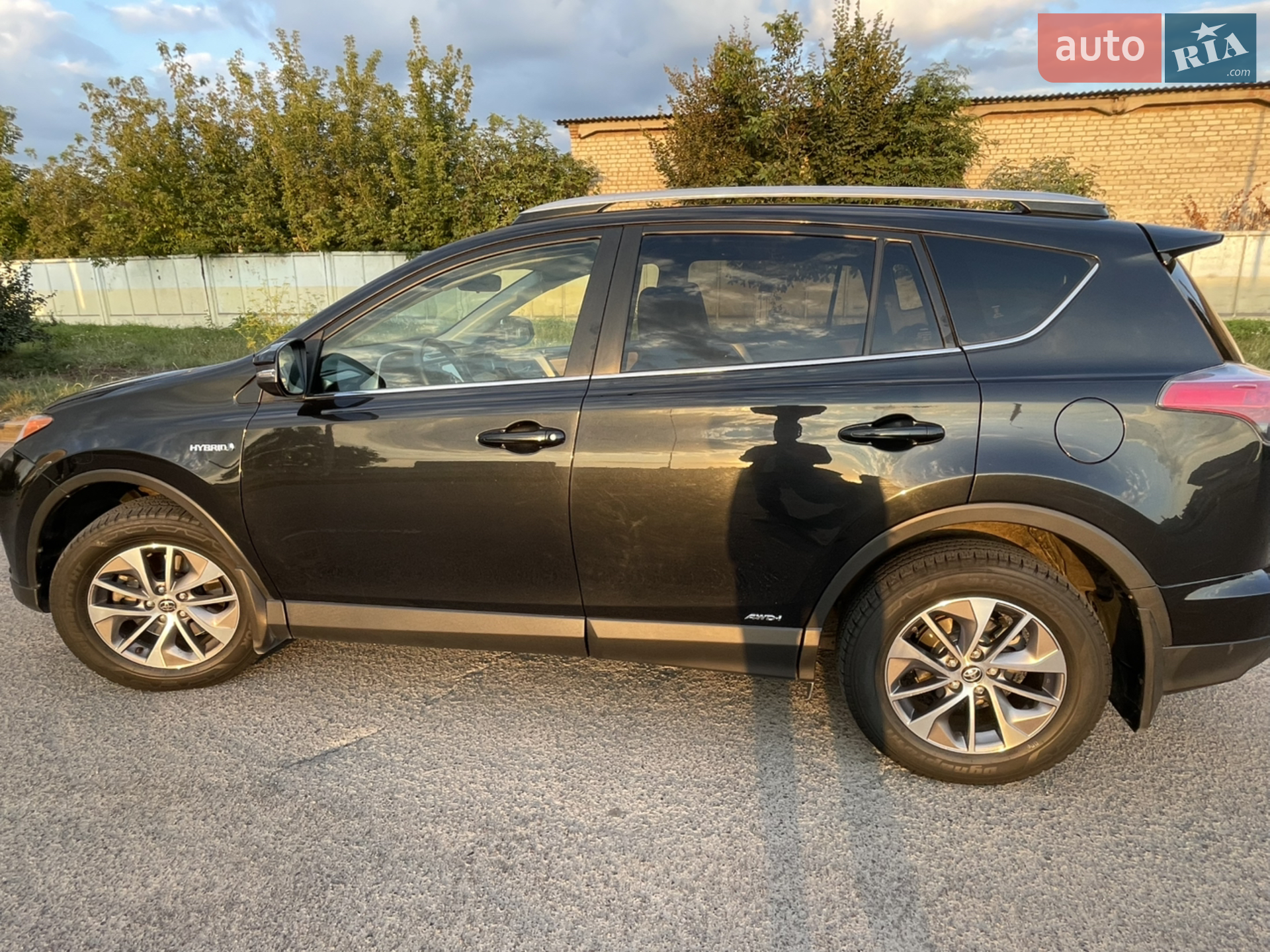 2016 Toyota RAV 4 - мініатюра 12
