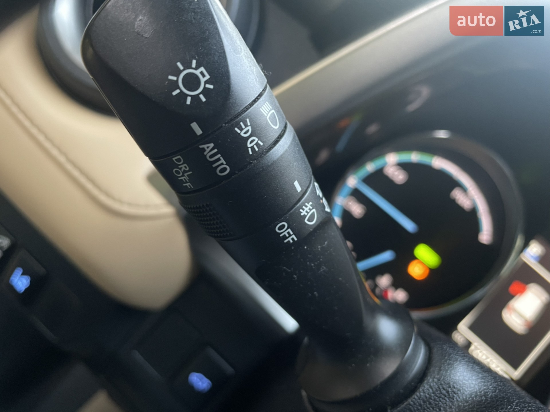 2016 Toyota RAV 4 - мініатюра 41
