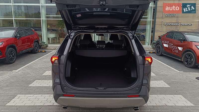 Позашляховик / Кросовер Toyota RAV4 2022 в Києві