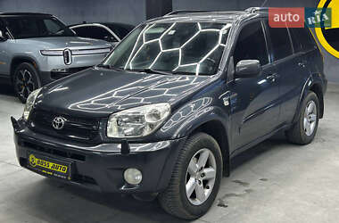 Внедорожник / Кроссовер Toyota RAV4 2005 в 