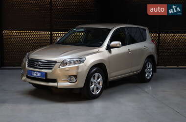 Внедорожник / Кроссовер Toyota RAV4 2011 в Луцке