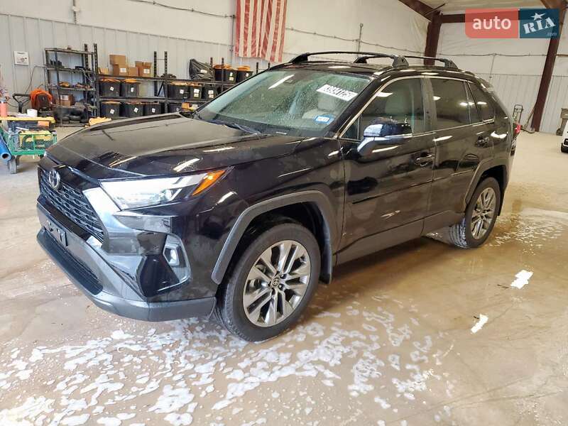 Toyota RAV4 2025