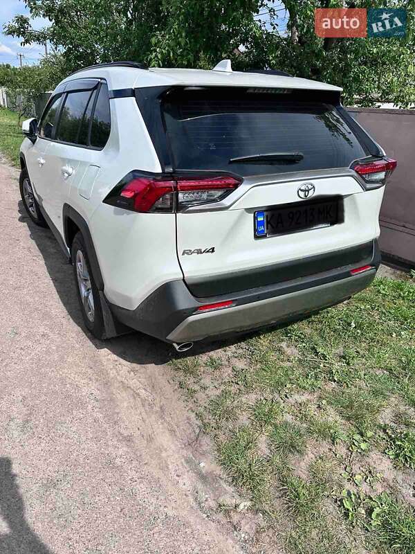 Внедорожник / Кроссовер Toyota RAV4 2023 в Прилуках фото 3 Внедорожник / Кроссовер Toyota RAV4 2023 в Прилуках