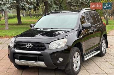 Внедорожник / Кроссовер Toyota RAV4 2008 в Киеве