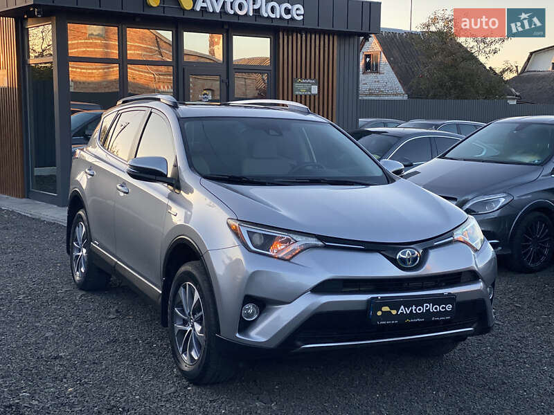 Внедорожник / Кроссовер Toyota RAV4 2017 в Луцке фото 14 Внедорожник / Кроссовер Toyota RAV4 2017 в Луцке