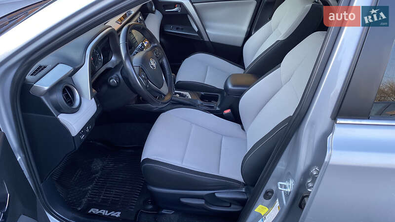 Внедорожник / Кроссовер Toyota RAV4 2017 в Луцке фото 69 Внедорожник / Кроссовер Toyota RAV4 2017 в Луцке