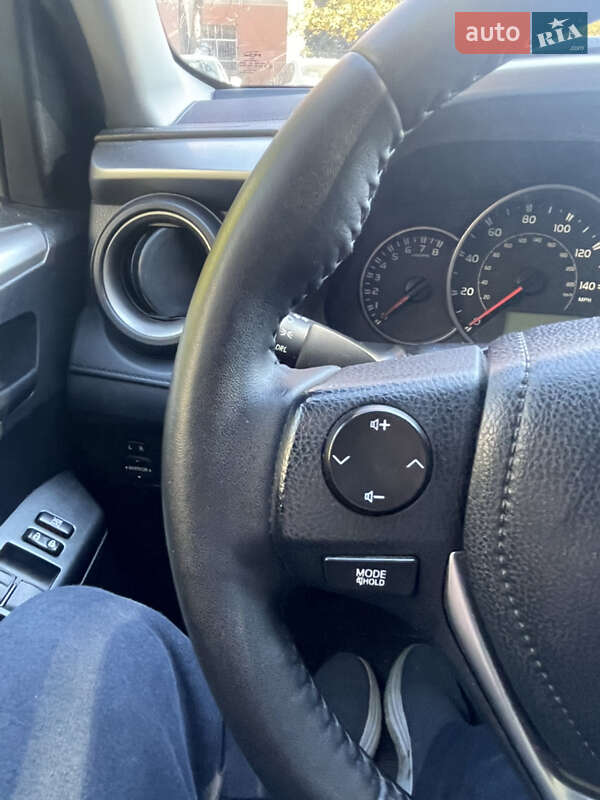 Позашляховик / Кросовер Toyota RAV4 2016 в Львові фото 33 Позашляховик / Кросовер Toyota RAV4 2016 в Львові