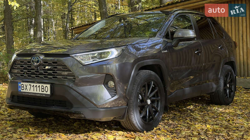 Внедорожник / Кроссовер Toyota RAV4 2019 в Хмельницком фото 9 Внедорожник / Кроссовер Toyota RAV4 2019 в Хмельницком
