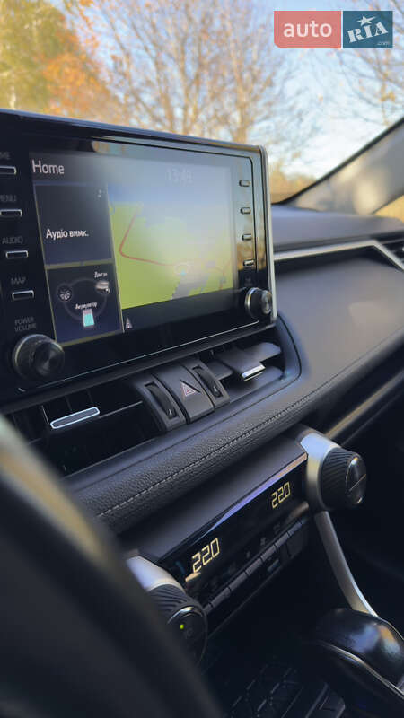 Внедорожник / Кроссовер Toyota RAV4 2019 в Хмельницком фото 25 Внедорожник / Кроссовер Toyota RAV4 2019 в Хмельницком