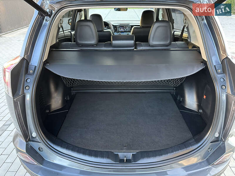Внедорожник / Кроссовер Toyota RAV4 2016 в Умани фото 30 Внедорожник / Кроссовер Toyota RAV4 2016 в Умани