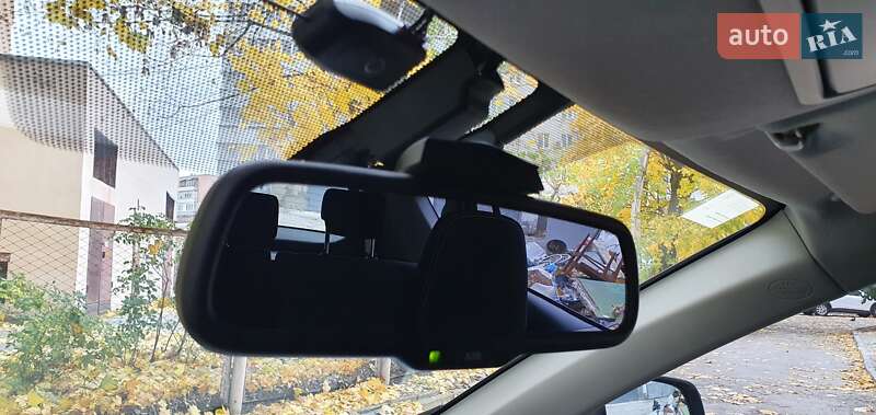 Позашляховик / Кросовер Toyota RAV4 2017 в Харкові фото 7 Позашляховик / Кросовер Toyota RAV4 2017 в Харкові