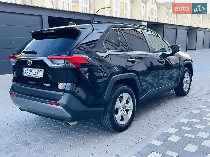 Внедорожник / Кроссовер Toyota RAV4 2021 в Черновцах фото 10 Внедорожник / Кроссовер Toyota RAV4 2021 в Черновцах