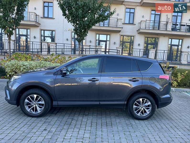 Внедорожник / Кроссовер Toyota RAV4 2017 в Одессе фото 9 Внедорожник / Кроссовер Toyota RAV4 2017 в Одессе