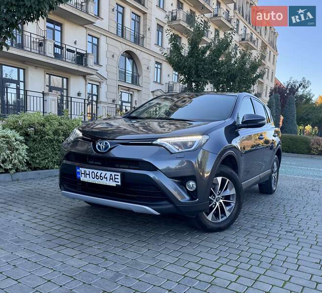 Внедорожник / Кроссовер Toyota RAV4 2017 в Одессе фото 12 Внедорожник / Кроссовер Toyota RAV4 2017 в Одессе