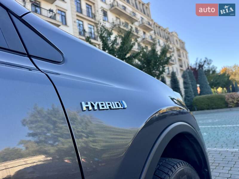 Внедорожник / Кроссовер Toyota RAV4 2017 в Одессе фото 18 Внедорожник / Кроссовер Toyota RAV4 2017 в Одессе