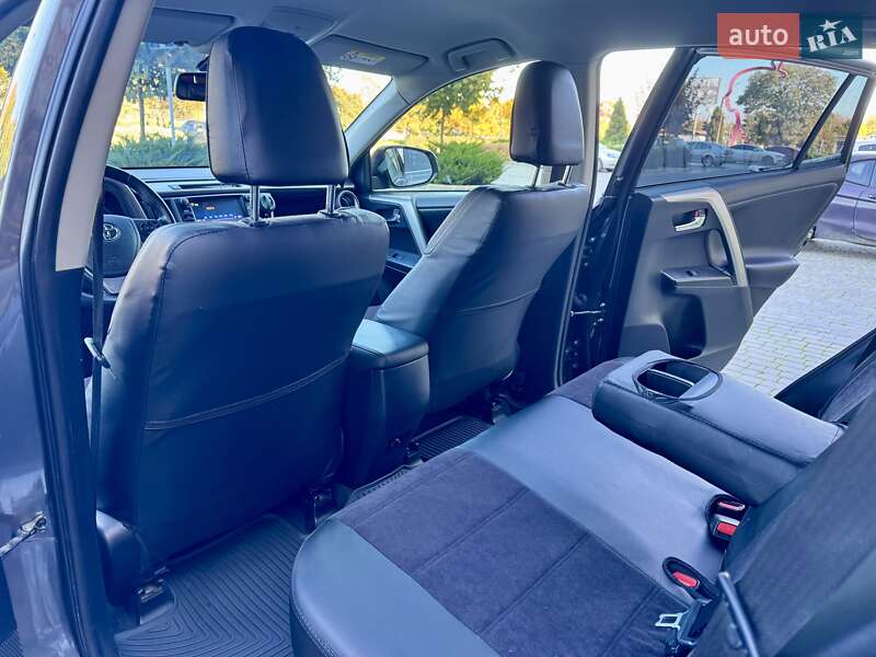 Внедорожник / Кроссовер Toyota RAV4 2017 в Одессе фото 24 Внедорожник / Кроссовер Toyota RAV4 2017 в Одессе