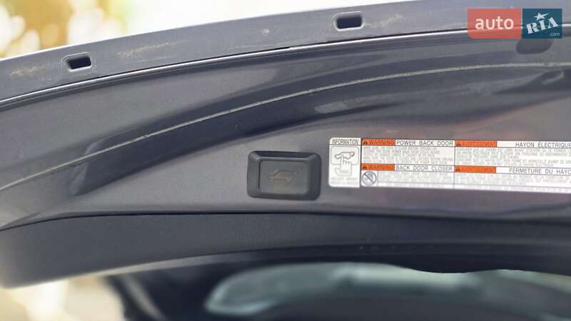 Позашляховик / Кросовер Toyota RAV4 2016 в Одесі